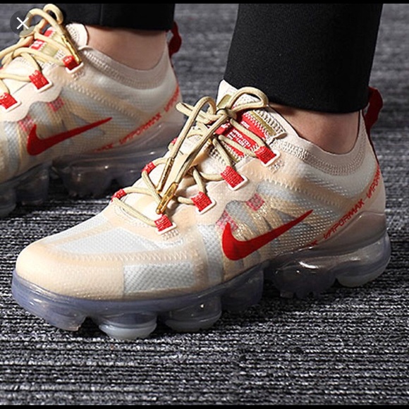 Air VaporMax 2019 Chinese New Year Running Shoe